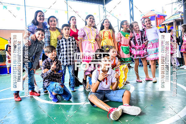 Buy your photos of the eventFesta Junina Colgio Dom Rafael on Fotop
