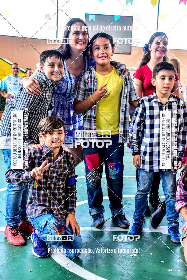 Buy your photos of the eventFesta Junina Colgio Dom Rafael on Fotop