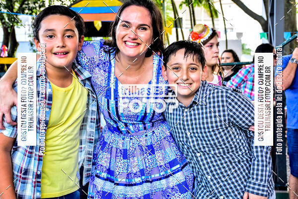 Buy your photos of the eventFesta Junina Colgio Dom Rafael on Fotop