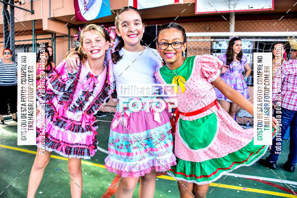Buy your photos of the eventFesta Junina Colgio Dom Rafael on Fotop