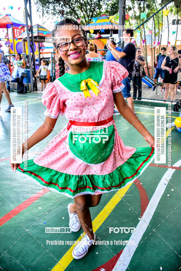 Buy your photos of the eventFesta Junina Colgio Dom Rafael on Fotop