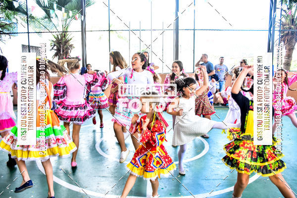 Buy your photos of the eventFesta Junina Colgio Dom Rafael on Fotop