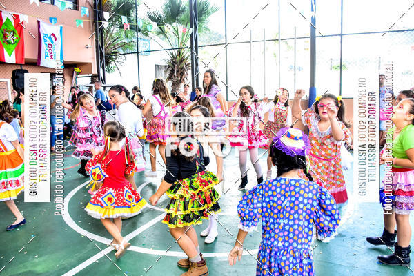 Buy your photos of the eventFesta Junina Colgio Dom Rafael on Fotop