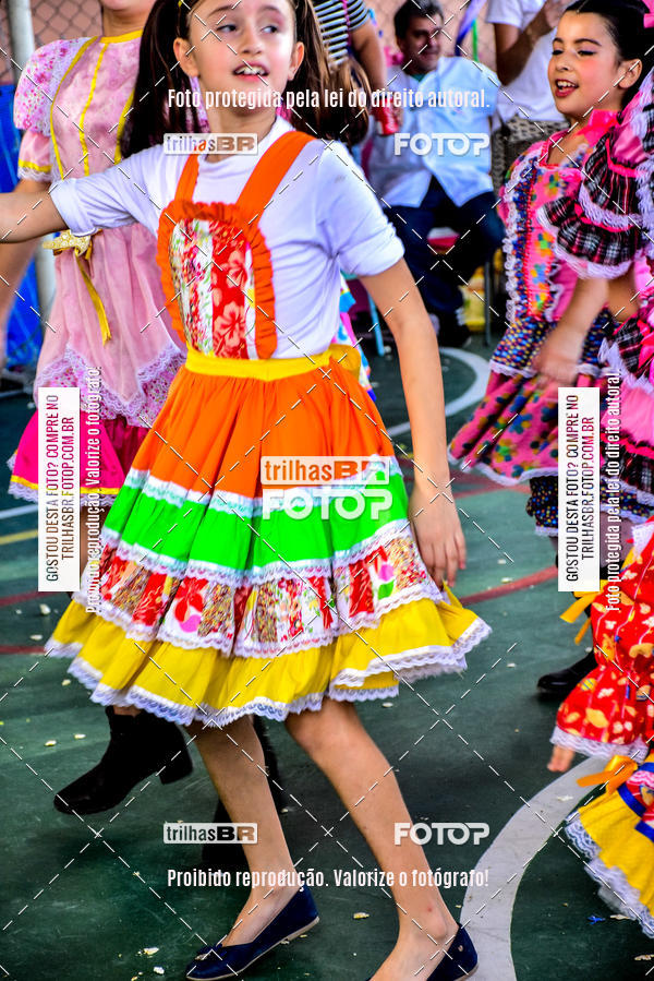 Buy your photos of the eventFesta Junina Colgio Dom Rafael on Fotop