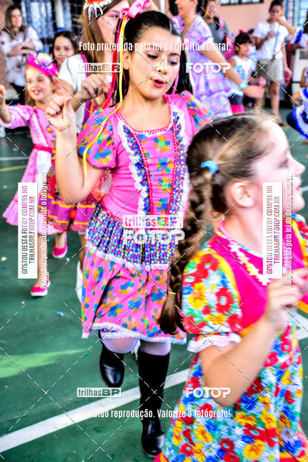 Buy your photos of the eventFesta Junina Colgio Dom Rafael on Fotop