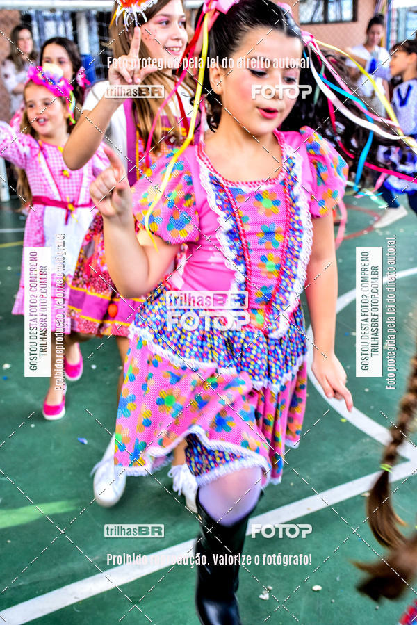 Buy your photos of the eventFesta Junina Colgio Dom Rafael on Fotop