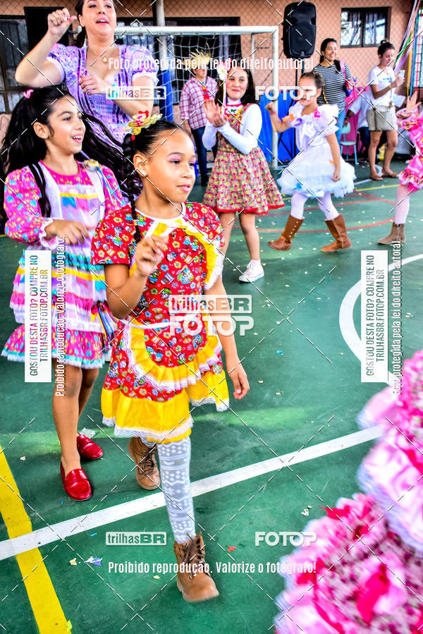Buy your photos of the eventFesta Junina Colgio Dom Rafael on Fotop