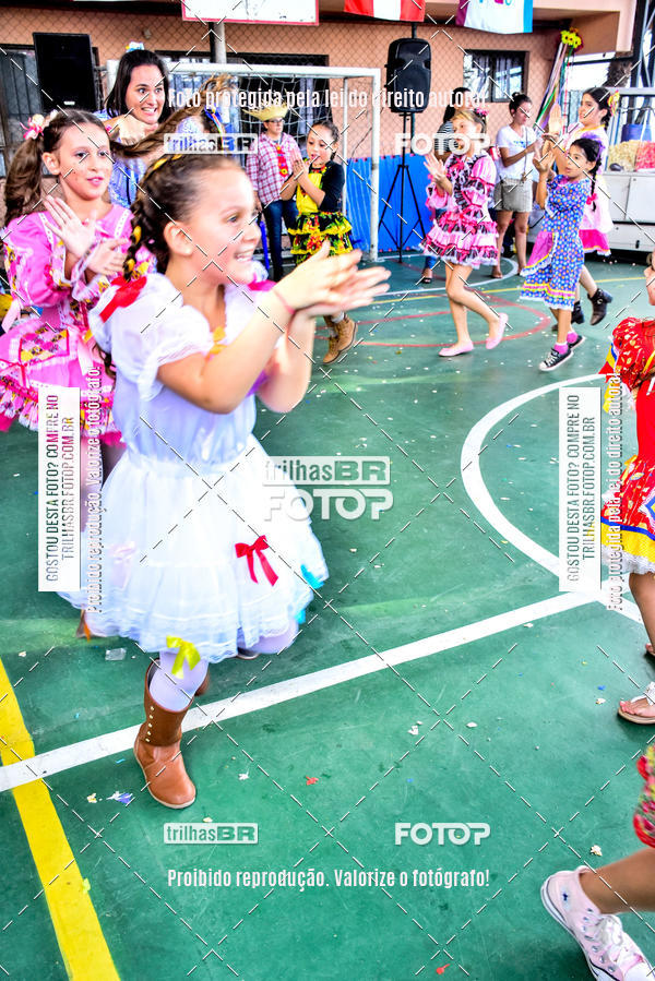 Buy your photos of the eventFesta Junina Colgio Dom Rafael on Fotop