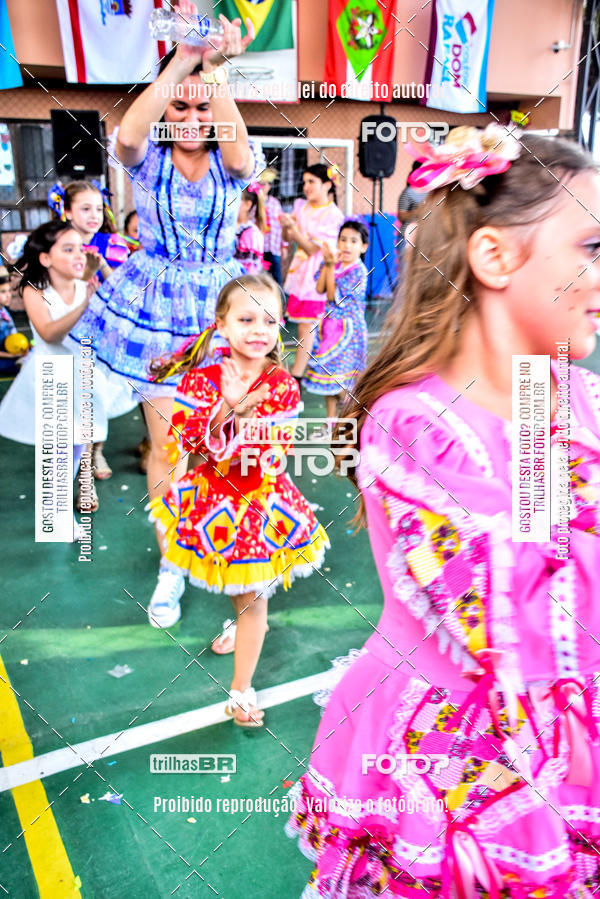 Buy your photos of the eventFesta Junina Colgio Dom Rafael on Fotop