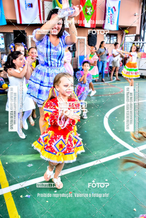 Buy your photos of the eventFesta Junina Colgio Dom Rafael on Fotop