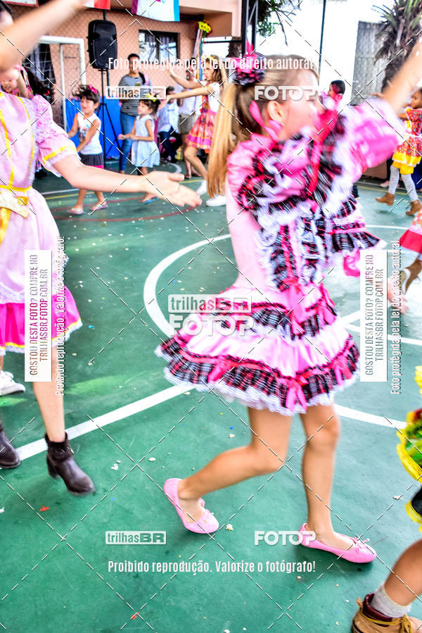 Buy your photos of the eventFesta Junina Colgio Dom Rafael on Fotop