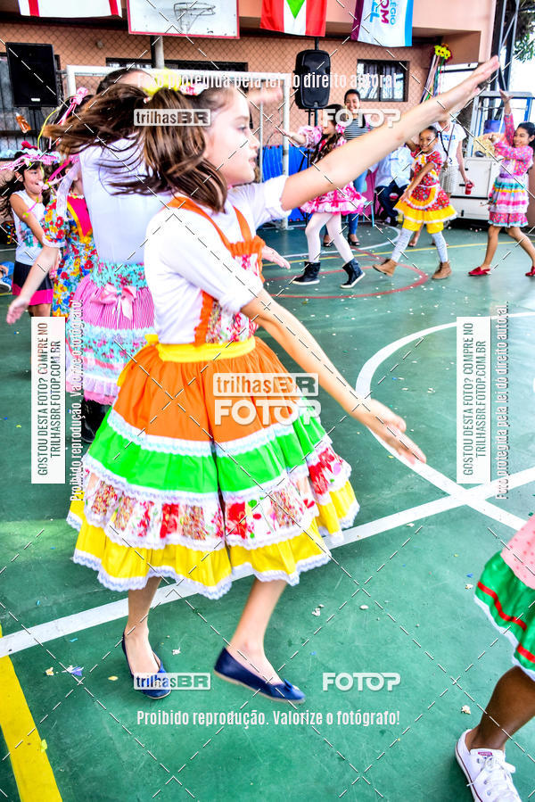 Buy your photos of the eventFesta Junina Colgio Dom Rafael on Fotop