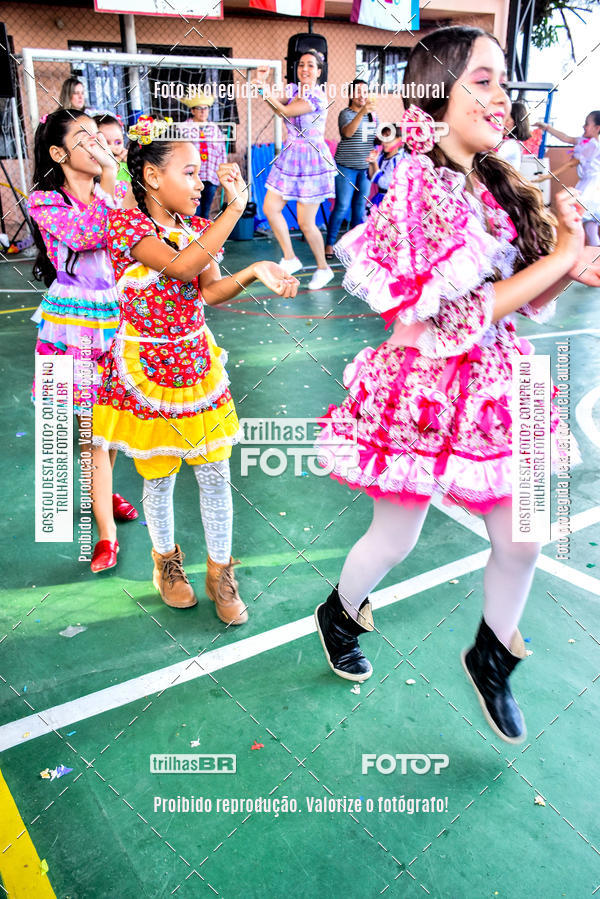 Buy your photos of the eventFesta Junina Colgio Dom Rafael on Fotop