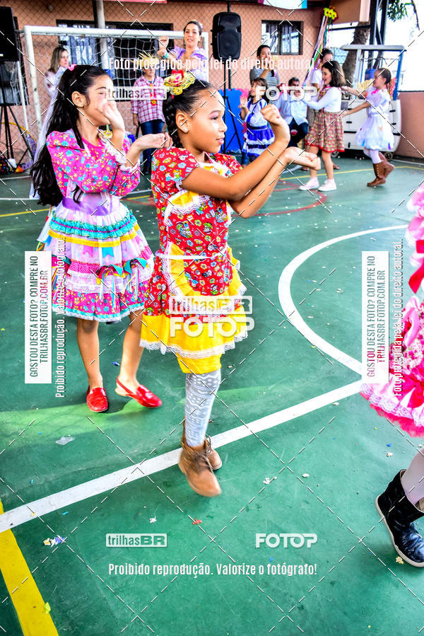 Buy your photos of the eventFesta Junina Colgio Dom Rafael on Fotop