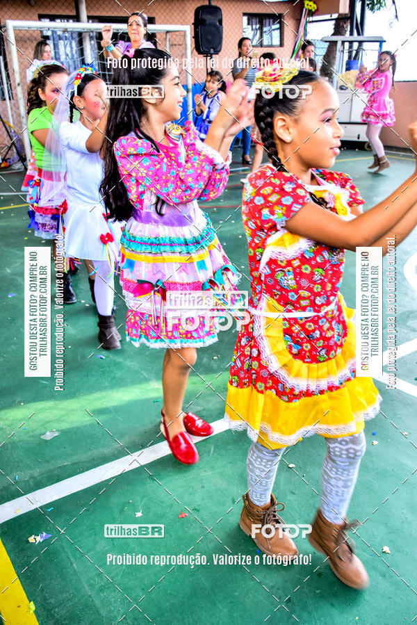 Buy your photos of the eventFesta Junina Colgio Dom Rafael on Fotop