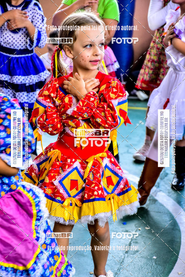 Buy your photos of the eventFesta Junina Colgio Dom Rafael on Fotop
