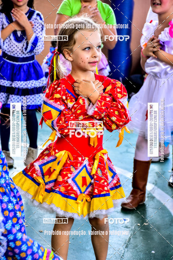 Buy your photos of the eventFesta Junina Colgio Dom Rafael on Fotop
