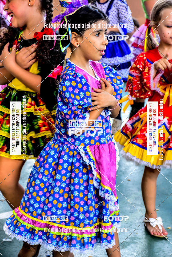 Buy your photos of the eventFesta Junina Colgio Dom Rafael on Fotop