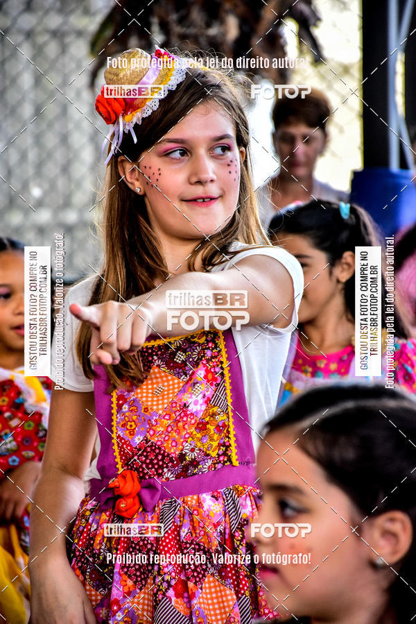 Buy your photos of the eventFesta Junina Colgio Dom Rafael on Fotop