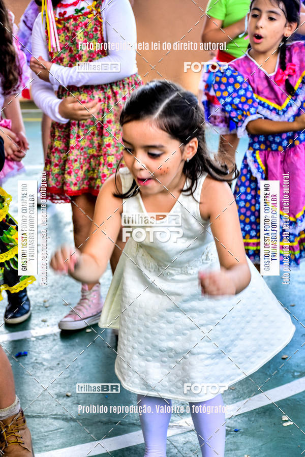 Buy your photos of the eventFesta Junina Colgio Dom Rafael on Fotop