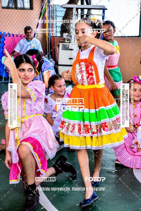 Buy your photos of the eventFesta Junina Colgio Dom Rafael on Fotop