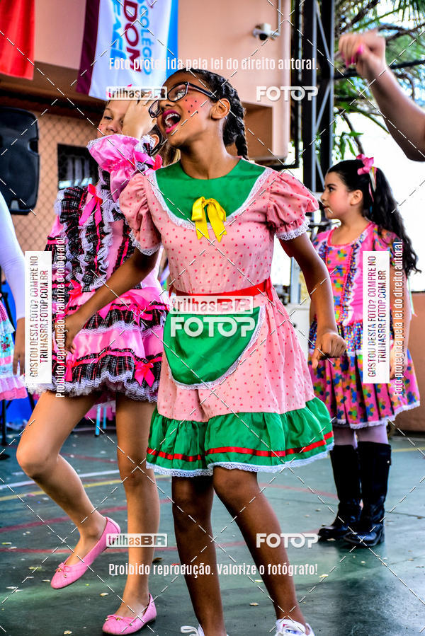 Buy your photos of the eventFesta Junina Colgio Dom Rafael on Fotop