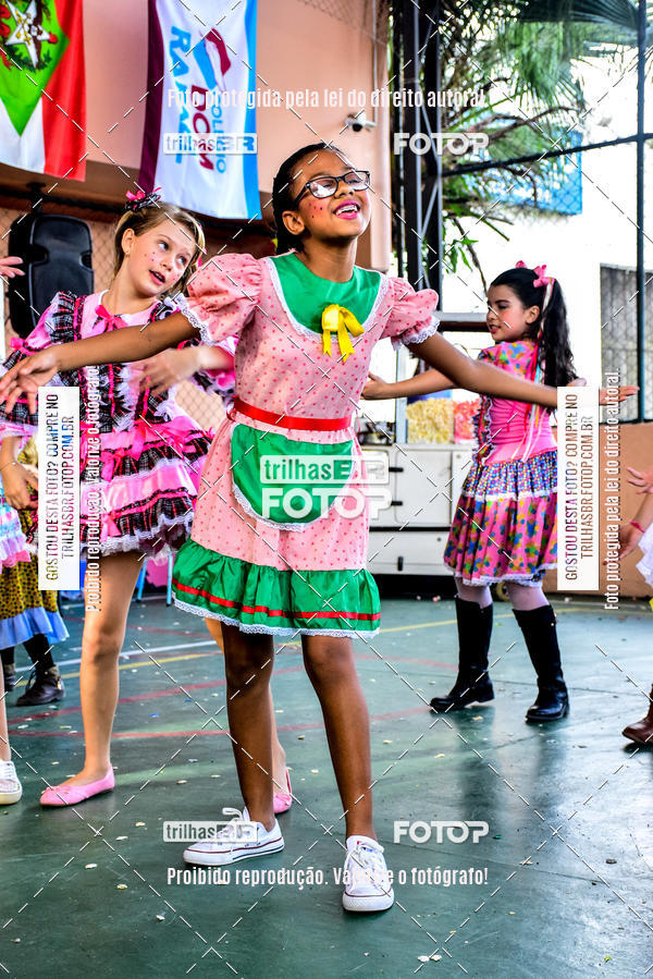 Buy your photos of the eventFesta Junina Colgio Dom Rafael on Fotop