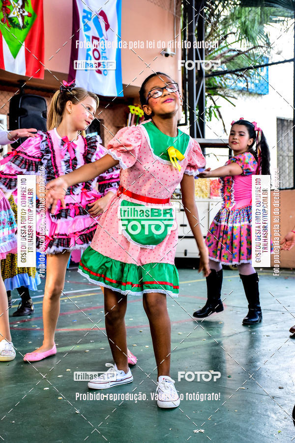 Buy your photos of the eventFesta Junina Colgio Dom Rafael on Fotop