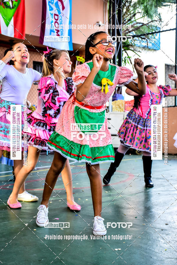 Buy your photos of the eventFesta Junina Colgio Dom Rafael on Fotop