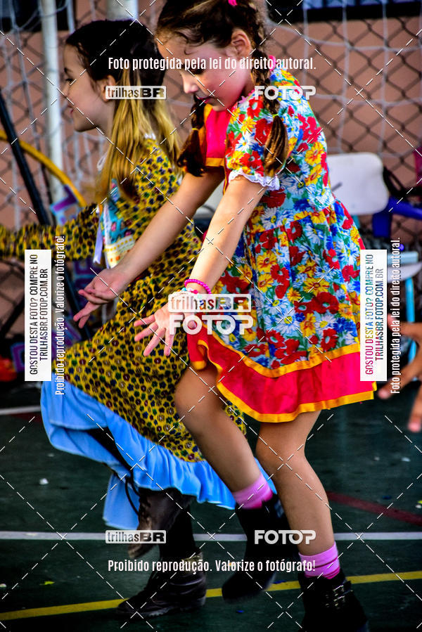 Buy your photos of the eventFesta Junina Colgio Dom Rafael on Fotop