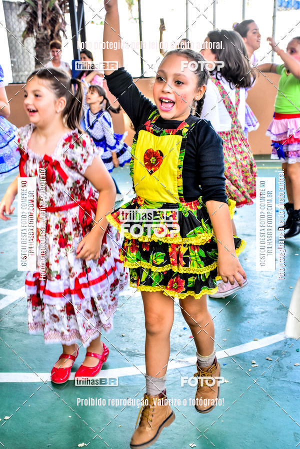 Buy your photos of the eventFesta Junina Colgio Dom Rafael on Fotop