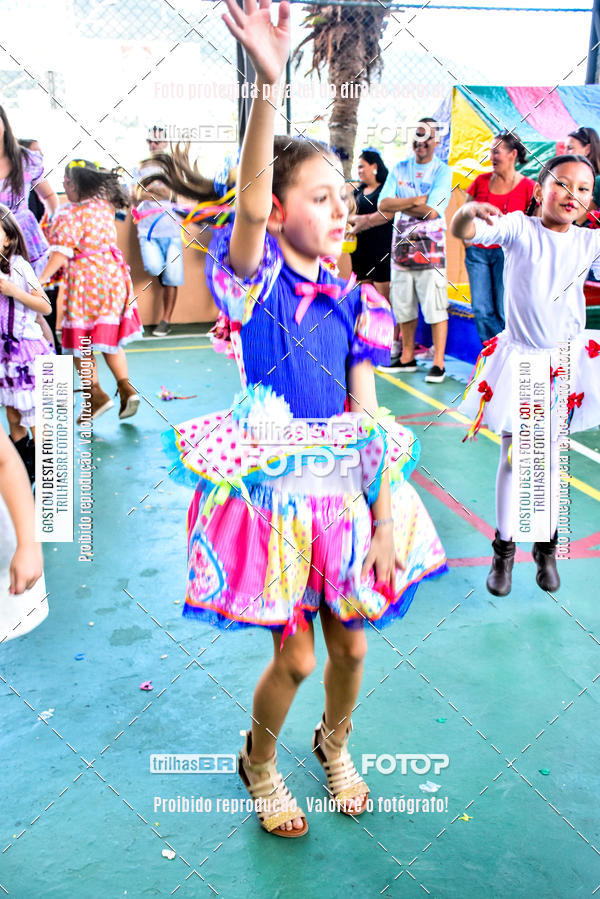 Buy your photos of the eventFesta Junina Colgio Dom Rafael on Fotop