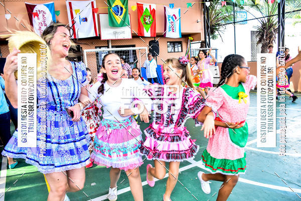 Buy your photos of the eventFesta Junina Colgio Dom Rafael on Fotop