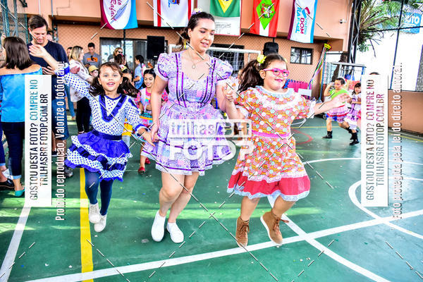 Buy your photos of the eventFesta Junina Colgio Dom Rafael on Fotop