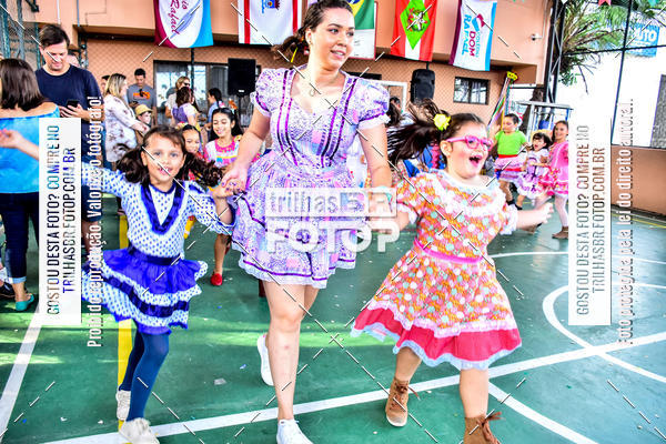 Buy your photos of the eventFesta Junina Colgio Dom Rafael on Fotop