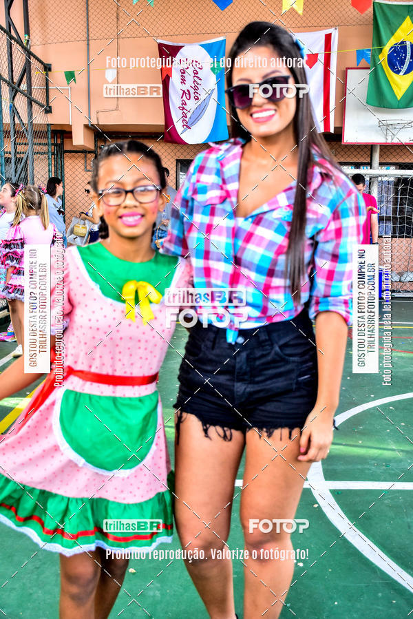 Buy your photos of the eventFesta Junina Colgio Dom Rafael on Fotop