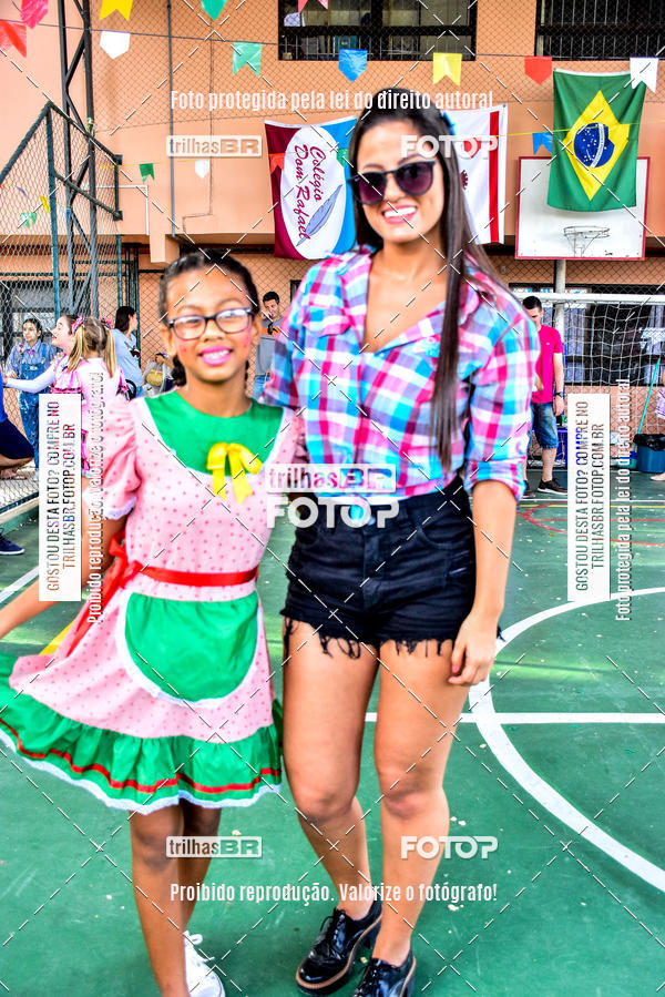 Buy your photos of the eventFesta Junina Colgio Dom Rafael on Fotop