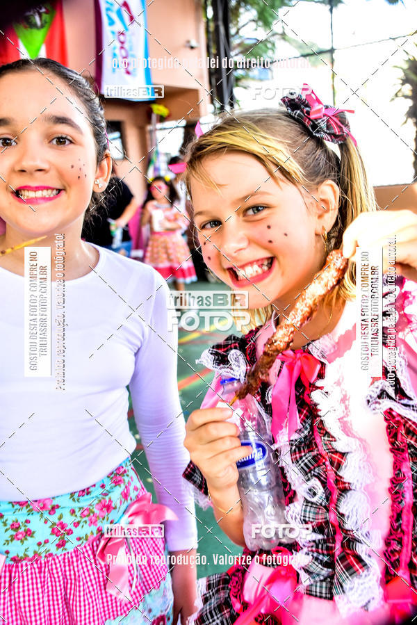 Buy your photos of the eventFesta Junina Colgio Dom Rafael on Fotop