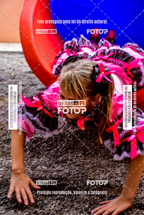 Buy your photos of the eventFesta Junina Colgio Dom Rafael on Fotop