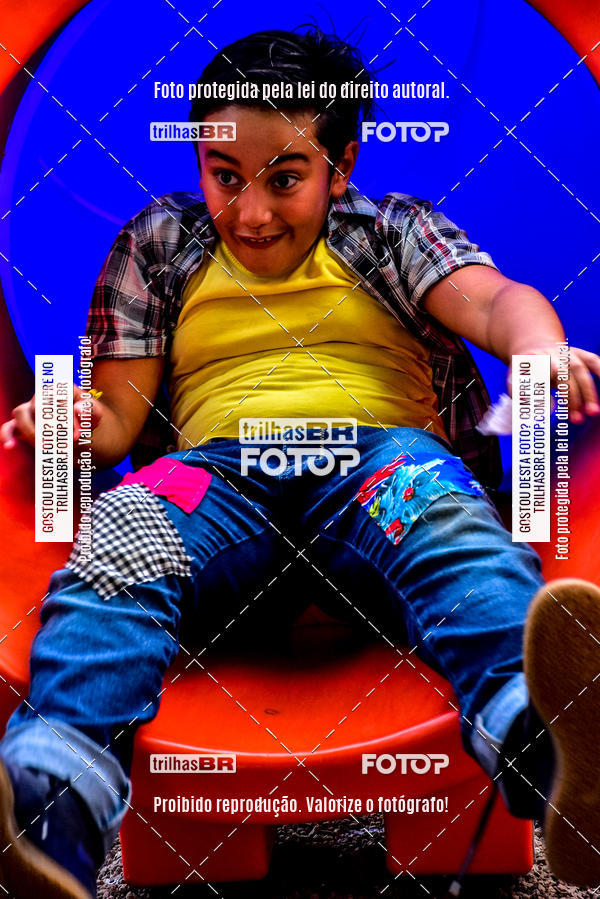 Buy your photos of the eventFesta Junina Colgio Dom Rafael on Fotop