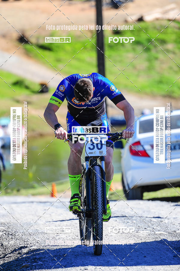 Buy your photos of the eventVolta de Santa Catarina de Mountain Bike on Fotop