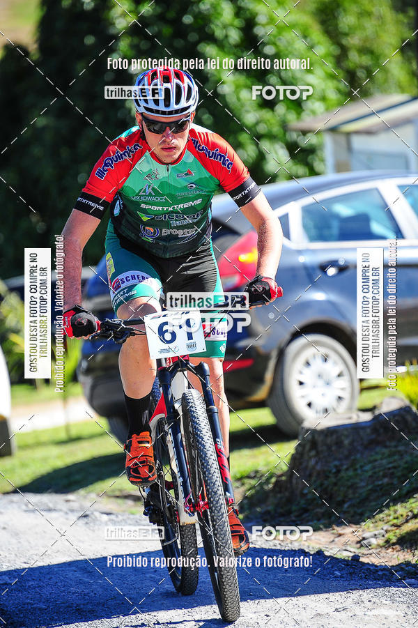 Buy your photos of the eventVolta de Santa Catarina de Mountain Bike on Fotop