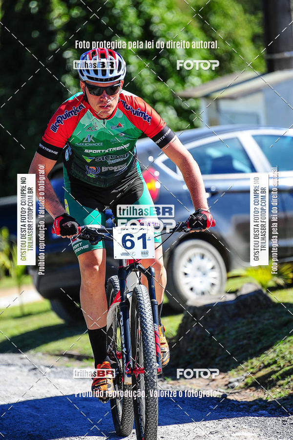 Buy your photos of the eventVolta de Santa Catarina de Mountain Bike on Fotop