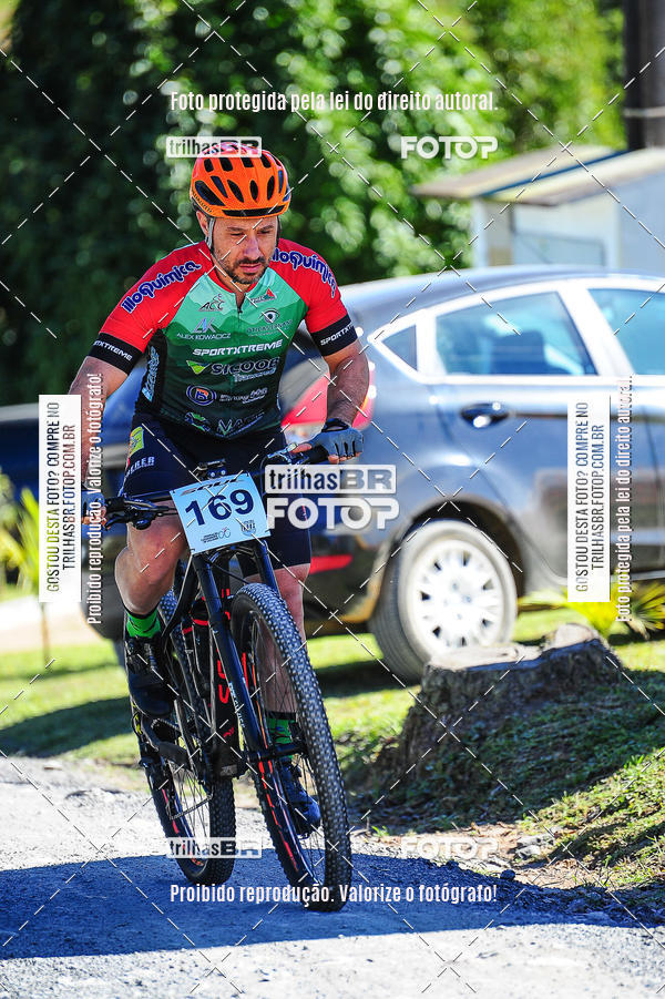 Buy your photos of the eventVolta de Santa Catarina de Mountain Bike on Fotop