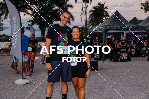 Buy your photos of the eventNeon Night Run 2019 - Belo Horizonte on Fotop