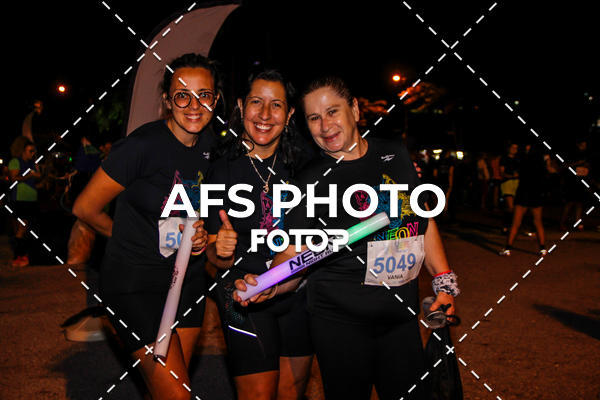 Compre as suas fotos do eventoNeon Night Run 2019 - Belo Horizonte no Fotop