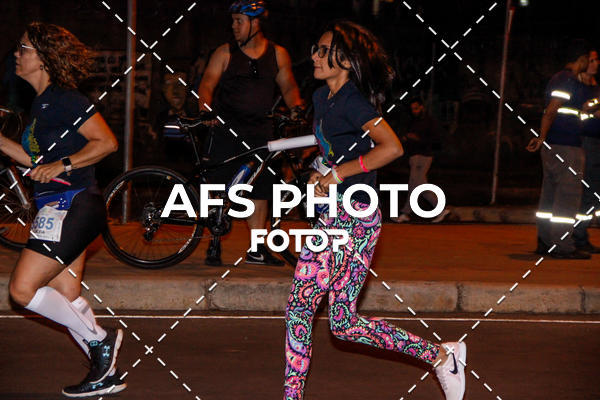 Compre as suas fotos do eventoNeon Night Run 2019 - Belo Horizonte no Fotop