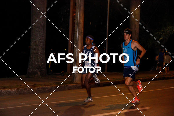 Compre as suas fotos do eventoNeon Night Run 2019 - Belo Horizonte no Fotop