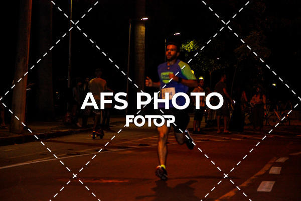 Compre as suas fotos do eventoNeon Night Run 2019 - Belo Horizonte no Fotop