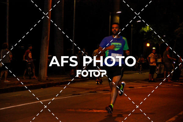 Compre as suas fotos do eventoNeon Night Run 2019 - Belo Horizonte no Fotop